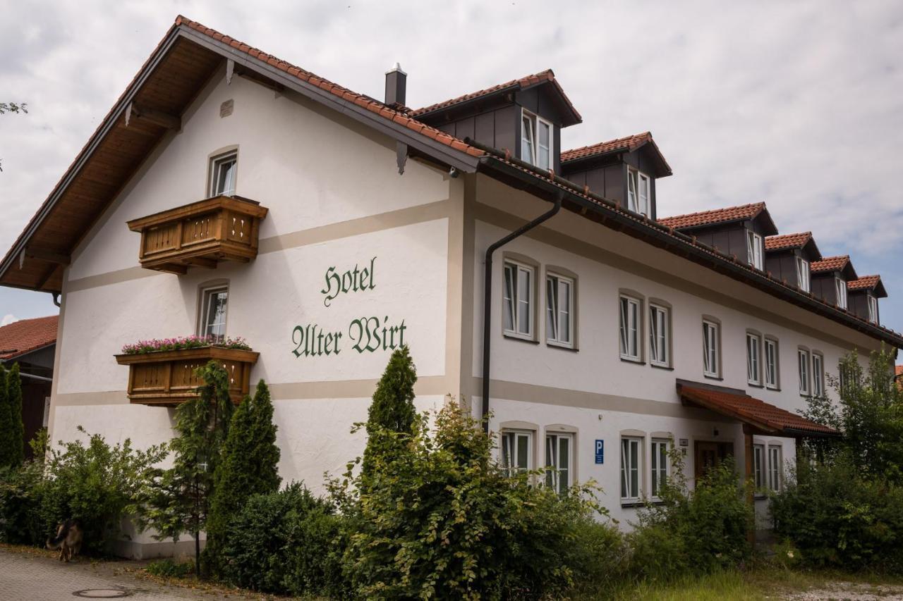 Alter Wirt Putzbrunn Hotel Ngoại thất bức ảnh